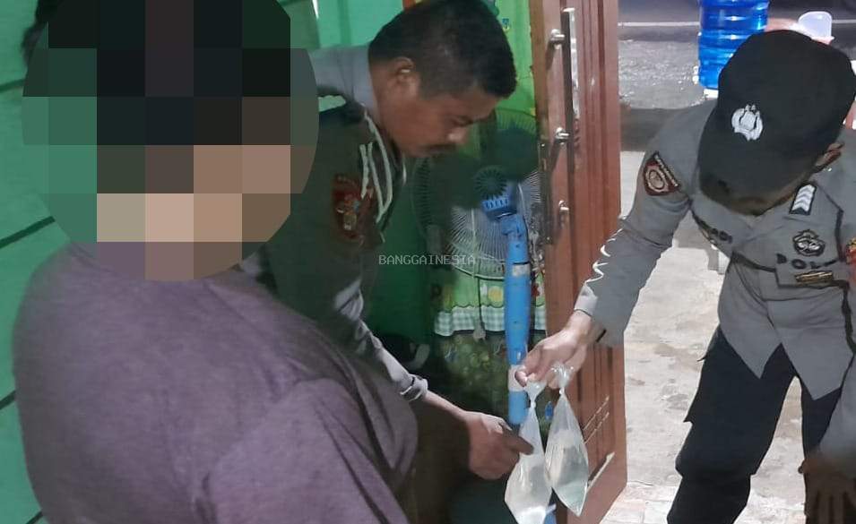 Nekat Jual Miras, Rumah Emak-emak Di Nuhon Digerebek Polisi
