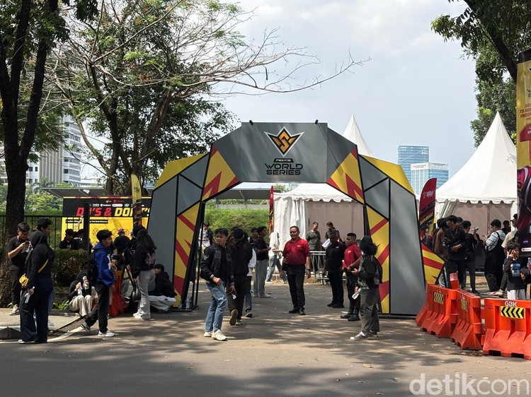 Grand Final Free Fire Panggung Mewah Dunia Bikin Melongo Spektakuler