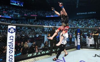 Jangan Tanya Hal Ini ke Makhachev Lagi, Ia Sudah Muak Mendengarnya!