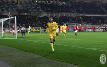 AC Milan Hantam Torino 3-2, Kembali Puncaki Klasemen Liga Italia 4 AC Milan Hantam Torino 3 2 Kembali Puncaki Klasemen Liga Italia