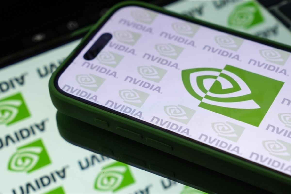 Amerika Serikat Kini Izinkan Nvidia Ekspor Chip AI H200 ke China